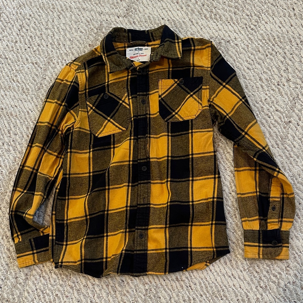 urban pipeline Yellow and Black Plaid Kids Button Down Shirt - L